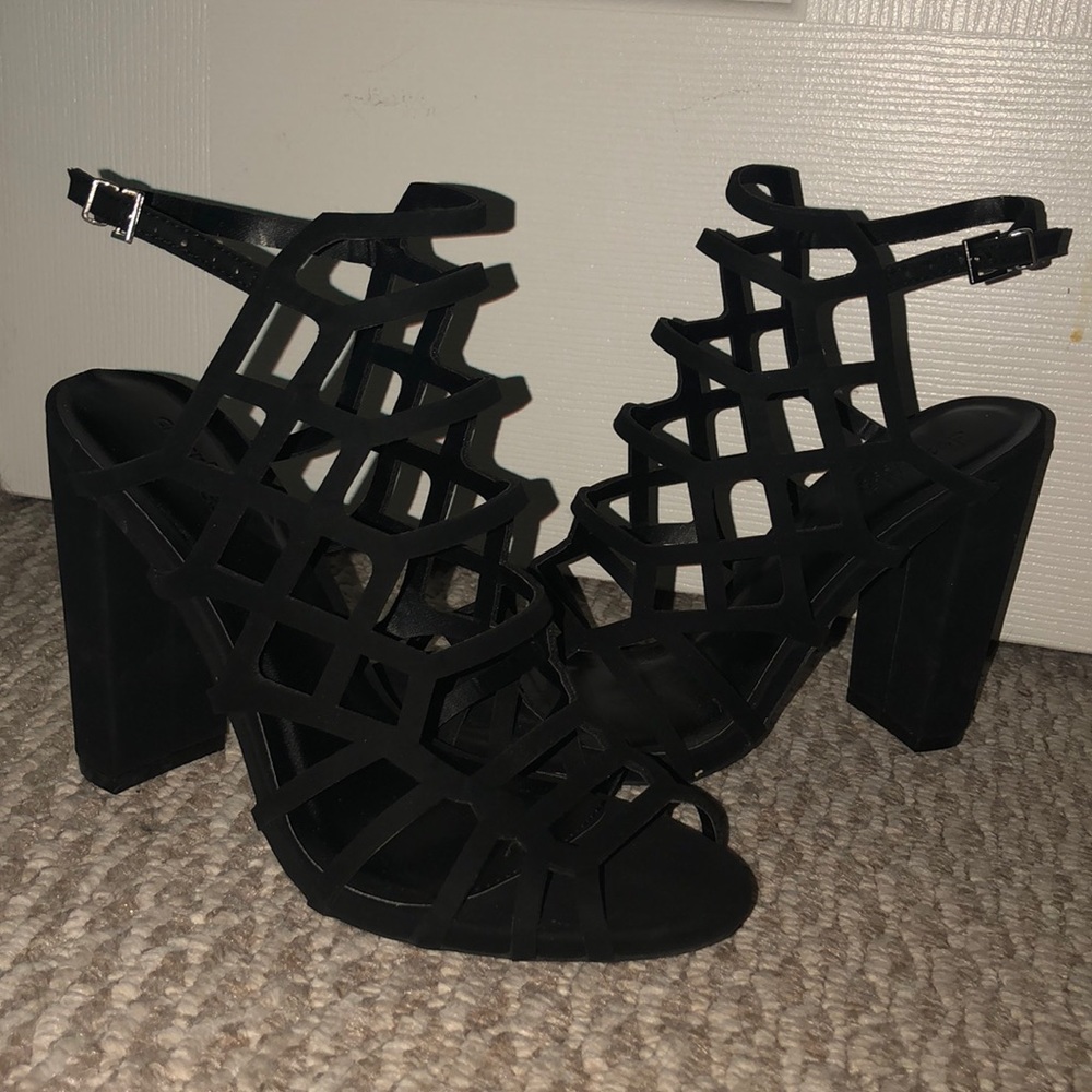 Charlotte Russe - Black strappy/chunky heels